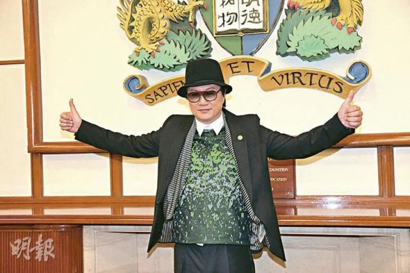 許冠傑自言在眾多經典電影主題曲中,印象最深刻是《滄海一聲笑》。(攝影﹕娛樂組) 許冠傑自言在眾多經典電影主題曲中,印象最深刻是《滄海一聲笑》。(攝影﹕娛樂組)