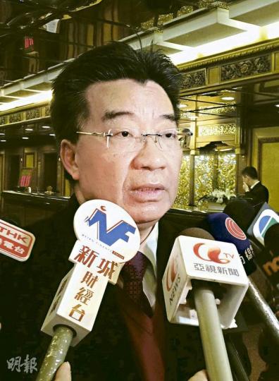 劉夢熊昨再回應飯局,又說要為「上海仔」郭永鴻講句公道說話。(何曉勤攝) 劉夢熊昨再回應飯局,又說要為「上海仔」郭永鴻講句公道說話。(何曉勤攝)
