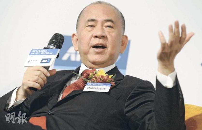 「基金教父」施羅德投資管理副董事長雷賢達指出,經過兩年跌市後,看好內地A股今年會復蘇,但不建議投資者高追黃金。 (何家達攝) 資深股評人曾淵滄認為,投資者可吼部分股價已跌殘的內房股及出口股,相信今年有機會反彈。(何家達攝) 「基金教父」施羅德投資管理副董事長雷賢達指出,經過兩年跌市後,看好內地A股今年會復蘇,但不建議投資者高追黃金。 (何家達攝) 資深股評人曾淵滄認為,投資者可吼部分股價已跌殘的內房股及出口股,相信今年有機會反彈。(何家達攝)