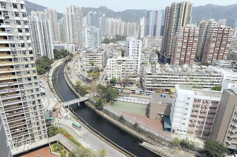 啟德河上游重建及復修工程已展開,除了挖深及擴闊渠道,還會加入綠化元素,變成市區綠化河道走廊。(尹錦恩攝)
啟德河上游重建及復修工程已展開,除了挖深及擴闊渠道,還會加入綠化元素,變成市區綠化河道走廊。(尹錦恩攝)