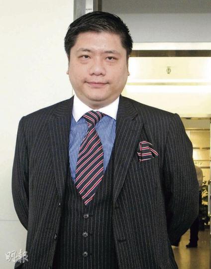 被指非禮女客戶胞姊的大律師鄭紀天(圖)表示,若法官裁定李淑雯的指控不成立,會考慮控告對方誹謗。(黃景怡攝) 被指非禮女客戶胞姊的大律師鄭紀天(圖)表示,若法官裁定李淑雯的指控不成立,會考慮控告對方誹謗。(黃景怡攝)