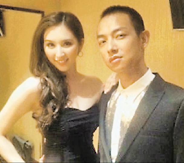 梁烈唯被傳捲入風化事件,他上周五晚在微博表示與何傲兒擔任晚宴嘉賓。(微博圖片) 梁烈唯被傳捲入風化事件,他上周五晚在微博表示與何傲兒擔任晚宴嘉賓。(微博圖片)