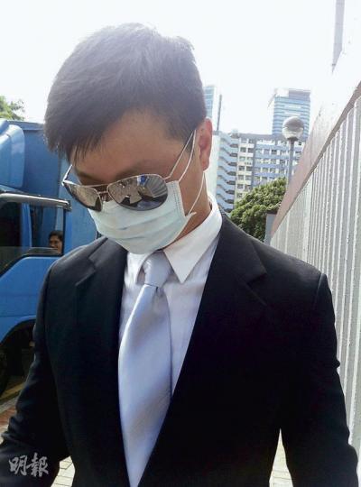 涉嫌偽造口供的被告袁家駒,辯稱自己只是「馬虎」,強調無冒簽及偽造文件。(余卓善攝) 涉嫌偽造口供的被告袁家駒,辯稱自己只是「馬虎」,強調無冒簽及偽造文件。(余卓善攝)