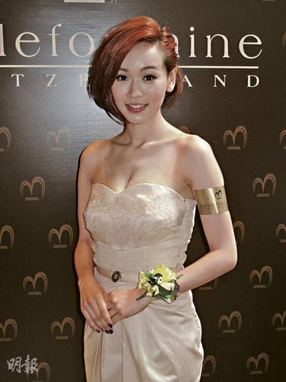 楊思琦昨日性感現身,任美容中心開幕剪綵嘉賓。(攝影/記者﹕梁榮達) 楊思琦昨日性感現身,任美容中心開幕剪綵嘉賓。(攝影/記者﹕梁榮達)