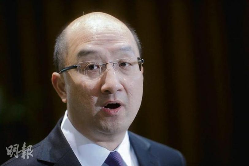 曾經為特首辦主任的譚志源昨稱要為曾蔭權外訪爭議負雙倍責任。(尹錦恩攝) 曾經為特首辦主任的譚志源昨稱要為曾蔭權外訪爭議負雙倍責任。(尹錦恩攝)