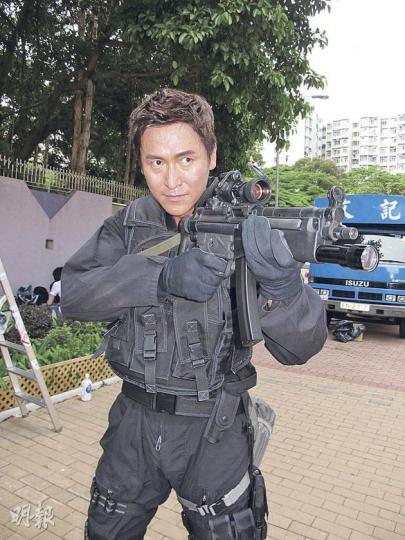 馬德鐘奉勸年輕人小心,應選擇專業中介公司合作。(攝影/記者:鍾一虹)羅仲謙承認有留意劉定成案件的進展,但他卻不作評論。(攝影/記者:鍾一虹)翟威廉自言以後會帶眼識人。(攝影/記者:鍾一虹) 馬德鐘奉勸年輕人小心,應選擇專業中介公司合作。(攝影/記者:鍾一虹)羅仲謙承認有留意劉定成案件的進展,但他卻不作評論。(攝影/記者:鍾一虹)翟威廉自言以後會帶眼識人。(攝影/記者:鍾一虹)