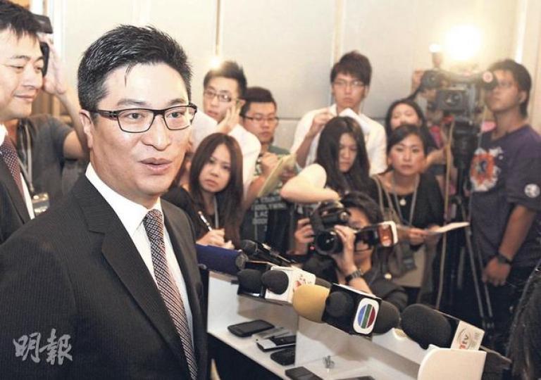 李家誠指出,酒店業務仍錄得滿意收入,而集團也會繼續擴展內地的餐飲業務。(余俊亮攝) 李家誠指出,酒店業務仍錄得滿意收入,而集團也會繼續擴展內地的餐飲業務。(余俊亮攝)
