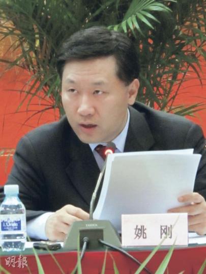 中證監副主席姚剛稱,近期確實沒有國際板推出的時間表,但長遠來說,國際板是大勢所趨。(李萌攝) 中證監副主席姚剛稱,近期確實沒有國際板推出的時間表,但長遠來說,國際板是大勢所趨。(李萌攝)