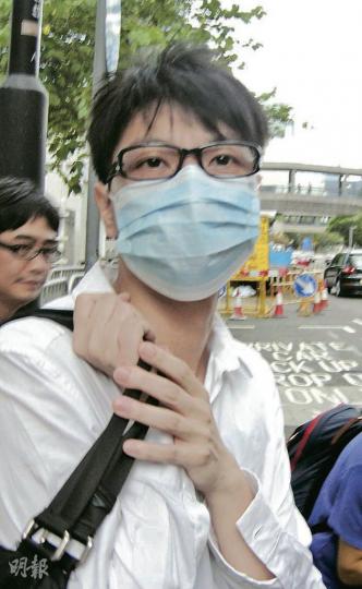 理大研究員溫祖耀（圖）於案件提訊時透露父親是退休公務員，兄長取得海外博士學位，自己是雙碩士。他在審訊期間准保釋。（林景輝攝）