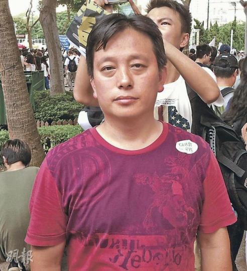 山東維權律師劉衛國親身來港，首度參加七一遊行。他指中央政府對香港的控制愈來愈大。（周展鴻攝）