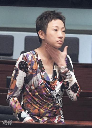 只擔任了一屆立法會議員的公民黨陳淑莊(圖),於9月的立法會港島區直選中將排在陳家洛名單之後,或有墮馬危機。(劉焌陶攝) 只擔任了一屆立法會議員的公民黨陳淑莊(圖),於9月的立法會港島區直選中將排在陳家洛名單之後,或有墮馬危機。(劉焌陶攝)