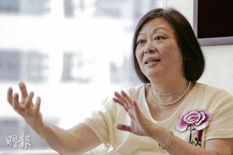 胡紅玉認為要解決行政立法對立,香港要走執政黨政治,又支持泛民中人加入政府,呼籲政黨不要苛刻限制黨員加入政府。(郭慶輝攝) 胡紅玉認為要解決行政立法對立,香港要走執政黨政治,又支持泛民中人加入政府,呼籲政黨不要苛刻限制黨員加入政府。(郭慶輝攝)