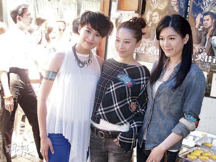 胡杏兒(左起)、賈曉晨及苟芸慧近日也有感情波折,三個女人互相關心兼互撐。(攝影/記者:唐嘉晞) 胡杏兒(左起)、賈曉晨及苟芸慧近日也有感情波折,三個女人互相關心兼互撐。(攝影/記者:唐嘉晞)
