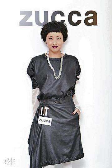 徐濠縈剪了新髮型,卻慘被女兒取笑。(攝影/記者﹕孫慧莊) 徐濠縈剪了新髮型,卻慘被女兒取笑。(攝影/記者﹕孫慧莊)