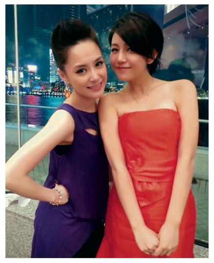 阿嬌(左)與陳妍希(右)各有各美態。(微博圖片) 阿嬌(左)與陳妍希(右)各有各美態。(微博圖片)