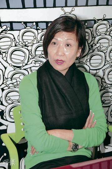 曾勵珍澄清張永豪不是她的表弟。(攝影/記者﹕梁榮達) 黎耀祥當年也是被人邊鬧邊進步。(攝影/記者﹕梁榮達) 楊潮凱不敢評論導演的教戲方式。(攝影/記者﹕梁榮達) 陳展鵬、麥長青與黃翠如拍《心路GPS》。 (攝影/記者﹕梁榮達) 曾勵珍澄清張永豪不是她的表弟。(攝影/記者﹕梁榮達) 黎耀祥當年也是被人邊鬧邊進步。(攝影/記者﹕梁榮達) 楊潮凱不敢評論導演的教戲方式。(攝影/記者﹕梁榮達) 陳展鵬、麥長青與黃翠如拍《心路GPS》。 (攝影/記者﹕梁榮達)