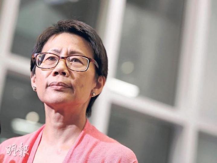 環境局副局長陸恭蕙被指其創立機構接受中電捐款,但她稱自己的角色已完全改變,前機構以前接受的捐款,與今日的她無關。(李澤彤攝) 環境局副局長陸恭蕙被指其創立機構接受中電捐款,但她稱自己的角色已完全改變,前機構以前接受的捐款,與今日的她無關。(李澤彤攝)