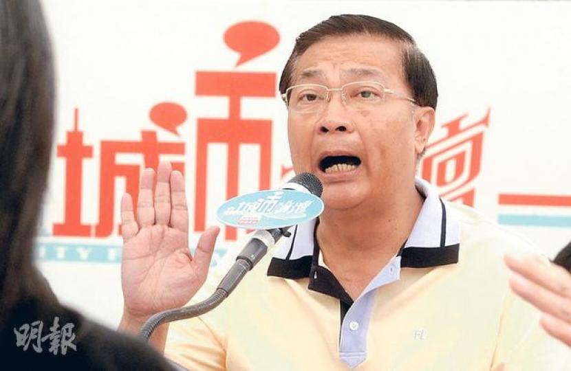 民建聯主席譚耀宗昨於港台《城市論壇》表示,特首梁振英應考慮委任更多立法會議員進入行政會議。(尹錦恩攝) 民建聯主席譚耀宗昨於港台《城市論壇》表示,特首梁振英應考慮委任更多立法會議員進入行政會議。(尹錦恩攝)