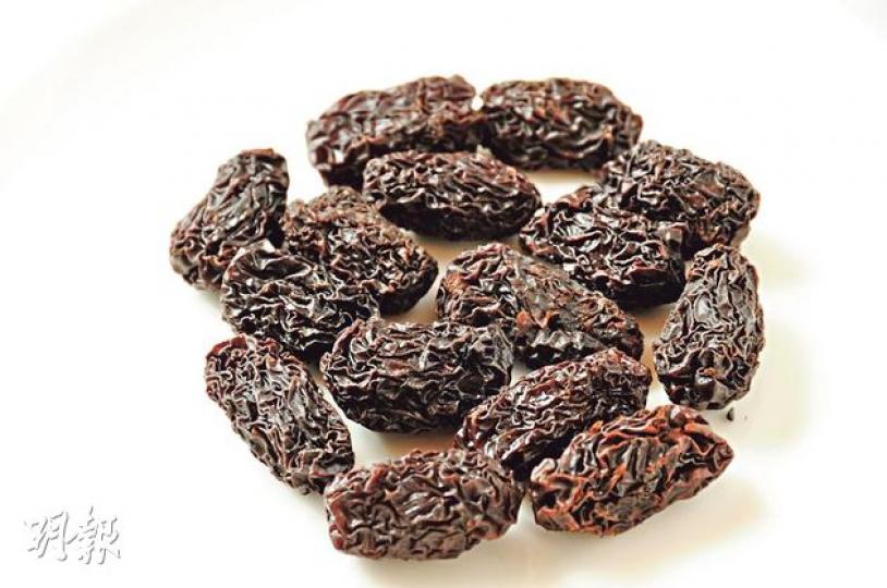 南棗(陳淑安、梁翠薇攝)南棗合桃花生湯 (陳淑安、梁翠薇攝) 南棗(陳淑安、梁翠薇攝)南棗合桃花生湯 (陳淑安、梁翠薇攝)
