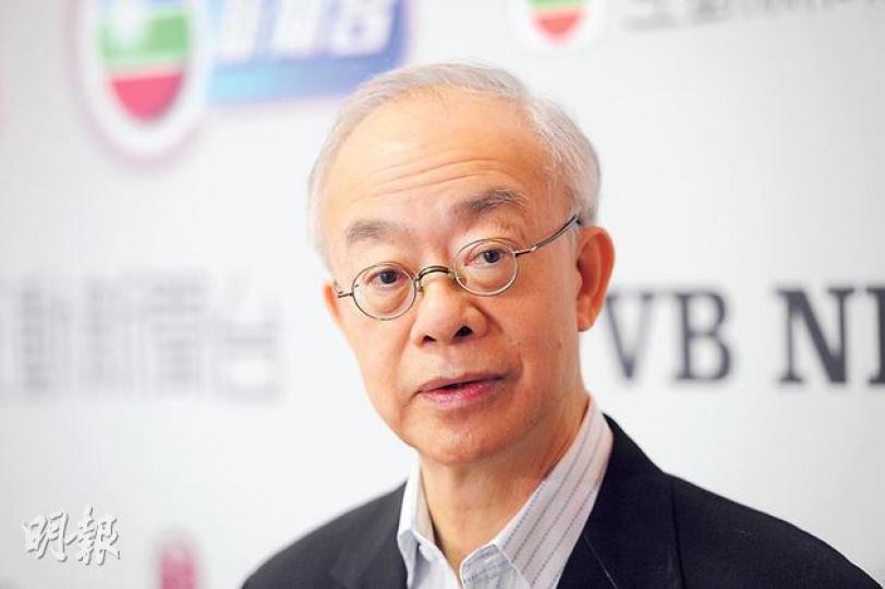房協主席鄔滿海表示，置安心的4萬元入息上限是為配合現况，若樓價繼續上升，令夾心階層數目持續地累積，「相信政府需要考慮是否重推夾屋計劃」。（尹錦恩攝）