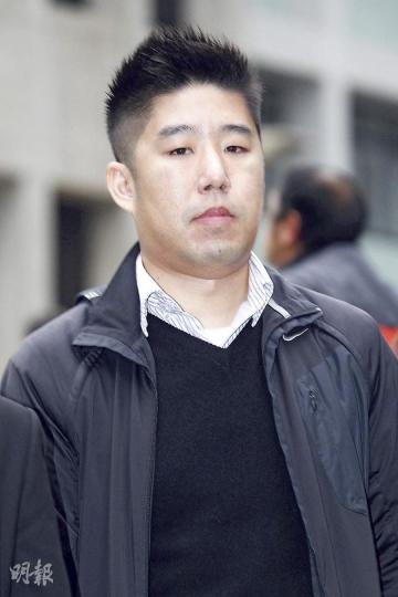 港燈康樂組主任黎浩然承認未有留意海事處安全指引,亦從沒點算實際登船人數,更未有注意救生衣是否適合小童。(郭慶輝攝) 港燈康樂組主任黎浩然承認未有留意海事處安全指引,亦從沒點算實際登船人數,更未有注意救生衣是否適合小童。(郭慶輝攝)