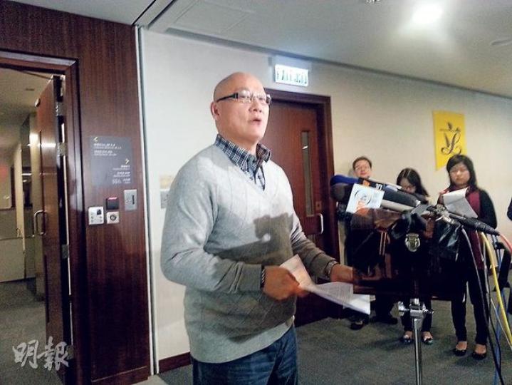 人民力量陳偉業表示,當日審議《公司條例草案》時,已發現政府提出的修訂有問題,曾向秘書處提出將該項修訂抽出作獨立表決,惟最終因擔心令秘書處工作量大增而作罷。(林凱旻攝) 人民力量陳偉業表示,當日審議《公司條例草案》時,已發現政府提出的修訂有問題,曾向秘書處提出將該項修訂抽出作獨立表決,惟最終因擔心令秘書處工作量大增而作罷。(林凱旻攝)