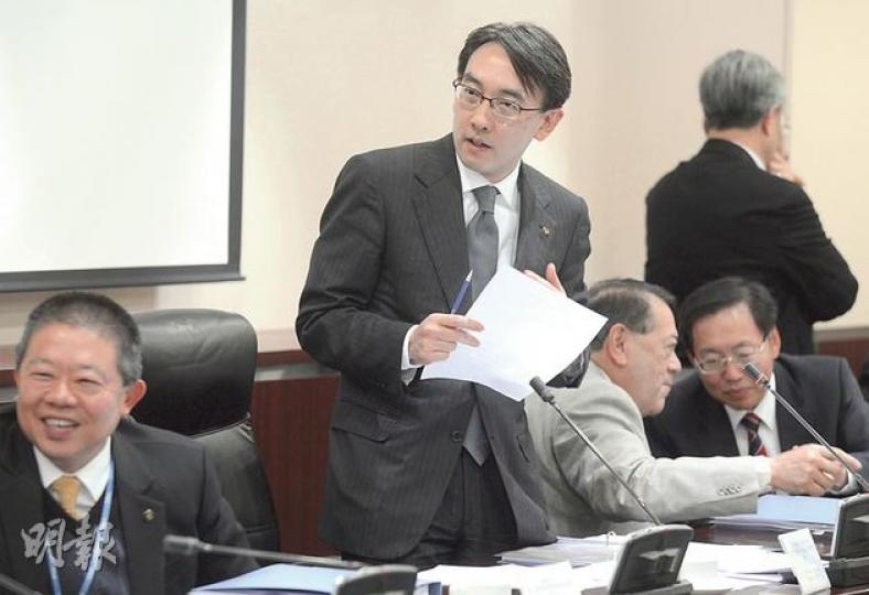 監警會主席翟紹唐(左二)認為,警方不應一刀切表明不許遊行人士擺設街站。(余俊亮攝) 監警會主席翟紹唐(左二)認為,警方不應一刀切表明不許遊行人士擺設街站。(余俊亮攝)