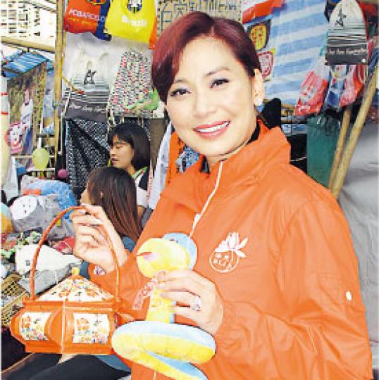 鄺美雲自爆會跟男友林達民飛往泰國慶祝情人節。(攝影/記者:林蘊兒) 鄺美雲自爆會跟男友林達民飛往泰國慶祝情人節。(攝影/記者:林蘊兒)