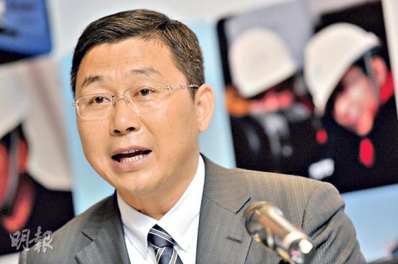 添利百勤主席王金龍昨日表示,中石化為其主要客戶,故為未來發展,會開拓新客源,並逐步降低來自中石化的收入佔比。(葉家豪攝) 添利百勤主席王金龍昨日表示,中石化為其主要客戶,故為未來發展,會開拓新客源,並逐步降低來自中石化的收入佔比。(葉家豪攝)