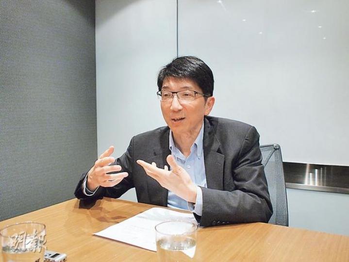 鵬睿金融諮詢董事總經理劉鵬表示,本港樓市風險大,或影響銀行壞帳上升,籲銀行審批貸款時應更加謹慎。(馬子豪攝) 鵬睿金融諮詢董事總經理劉鵬表示,本港樓市風險大,或影響銀行壞帳上升,籲銀行審批貸款時應更加謹慎。(馬子豪攝)