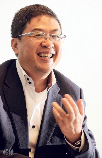 信義玻璃行政總裁董清世表示,分拆太陽能業務的工作量不大,料年中前可以完成。(劉焌陶攝) 信義玻璃行政總裁董清世表示,分拆太陽能業務的工作量不大,料年中前可以完成。(劉焌陶攝)