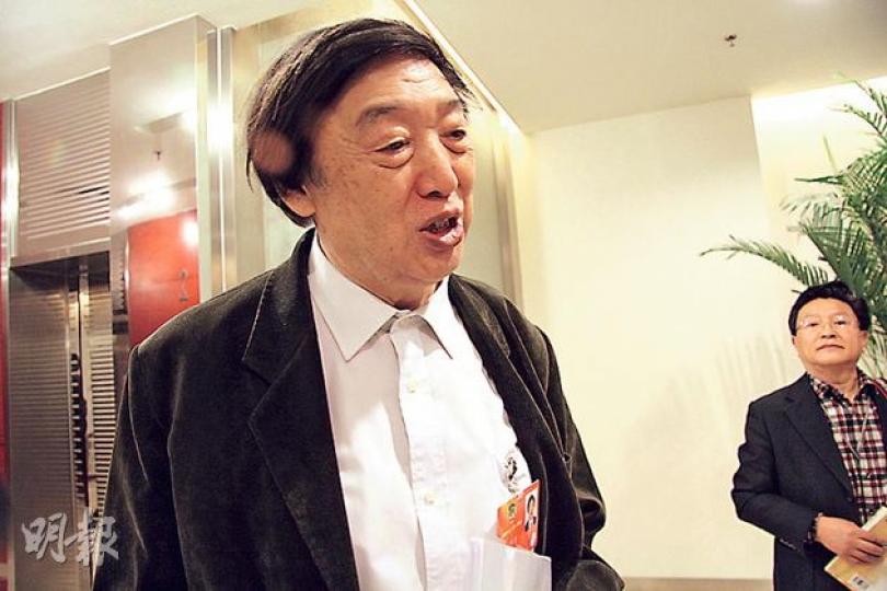 政協委員馮驥才認為,文化不應該提走出去,而應該是平等的交流。(明報記者攝) 政協委員馮驥才認為,文化不應該提走出去,而應該是平等的交流。(明報記者攝)