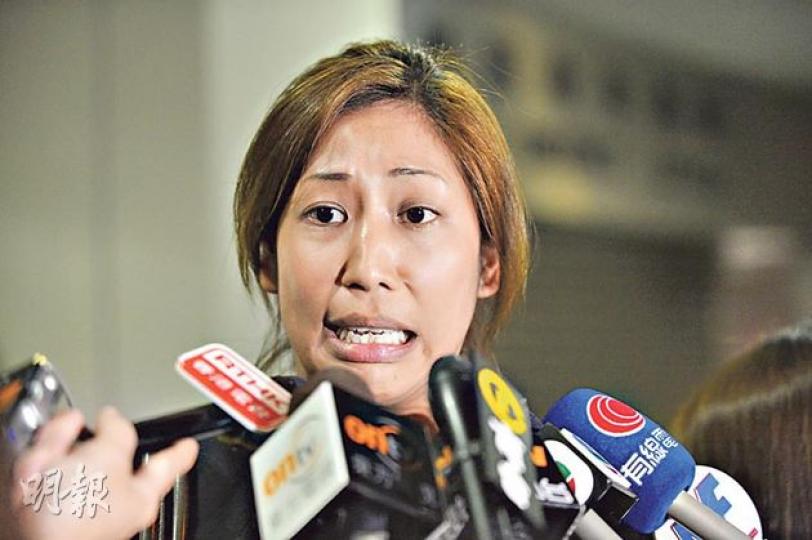 死者彭美娟的胞姊彭家鳳說，死因研訊未能助他們討回公道，反問﹕「知道係意外，但有無人要負責？」（鄧宗弘攝）