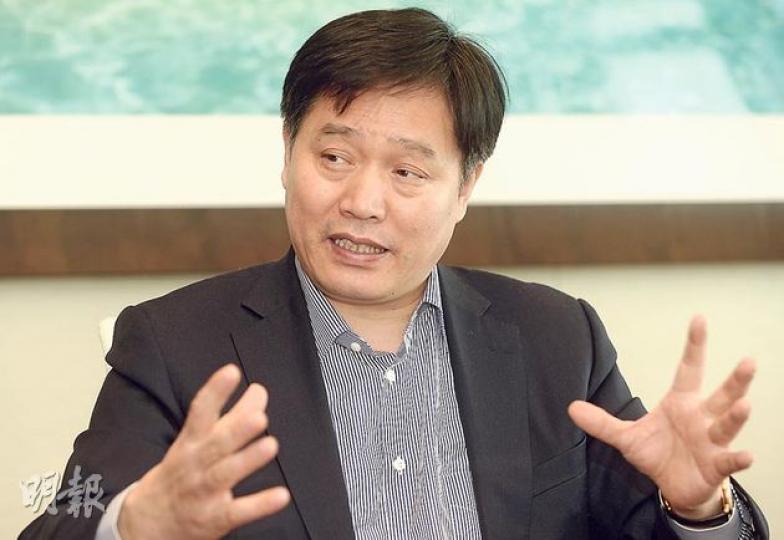 保利協鑫主席朱共山認為,現在行業就像一個患有糖尿病和高血壓的巨人,大而不強。(余俊亮攝) 保利協鑫主席朱共山認為,現在行業就像一個患有糖尿病和高血壓的巨人,大而不強。(余俊亮攝)