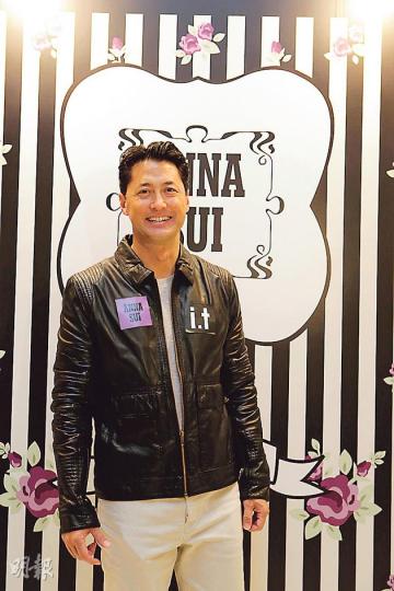 王敏德取笑老婆，未知回家後會否被扭耳仔？（攝影/記者：李潔盈）