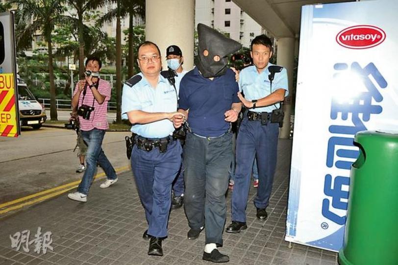 疑精神失常的中年漢,涉嫌隨街用 疑精神失常的中年漢,涉嫌隨街用