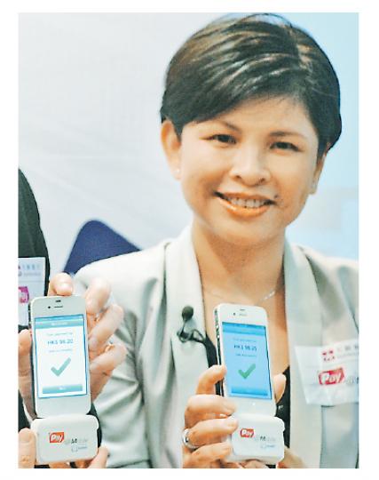 大新銀行信用卡業務部主管莊麗蓮表示，希望Pay@Mobile的認受性持續提升，未來2至3年由其處理的交易可佔該行新收單業務2至3成。（劉焌陶攝）