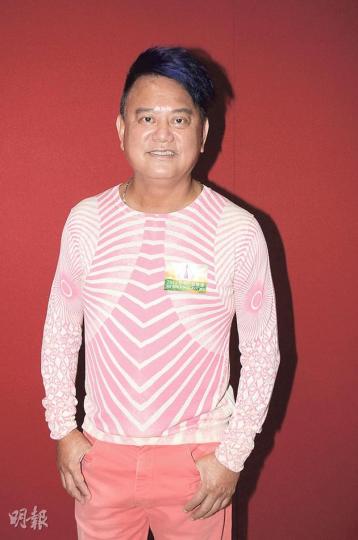 阿叻自問不會因金錢動搖做人原則。(攝影:娛樂組)王喜在微博亦有感言。(微博圖片)楊焉用3隻大拇指讚好。(微博圖片) 阿叻自問不會因金錢動搖做人原則。(攝影:娛樂組)王喜在微博亦有感言。(微博圖片)楊焉用3隻大拇指讚好。(微博圖片)