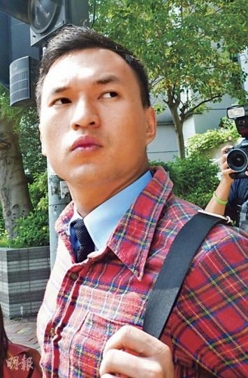 警員鄭壯寶(圖)供稱,他隸屬旺角巡邏隊第三隊,案發時他親自拘捕被告林彥恆。(何海棠攝)辯方大律師顧佩芳(圖)質疑警員鄭壯寶作假口供,惟鄭多番否認。(何海棠攝) 警員鄭壯寶(圖)供稱,他隸屬旺角巡邏隊第三隊,案發時他親自拘捕被告林彥恆。(何海棠攝)辯方大律師顧佩芳(圖)質疑警員鄭壯寶作假口供,惟鄭多番否認。(何海棠攝)