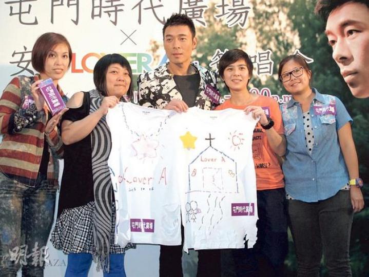 許志安懶理被粉絲當眾催婚。(攝影/記者:孫慧莊) 許志安懶理被粉絲當眾催婚。(攝影/記者:孫慧莊)