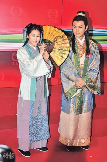 香香的書僮扮相被指似足哪吒,她在新劇與羅仲謙演情侶。(攝影/記者:林祖傑)杏兒與吳卓羲為無綫新劇《醋娘子》試造型。(攝影/記者:林祖傑) 香香的書僮扮相被指似足哪吒,她在新劇與羅仲謙演情侶。(攝影/記者:林祖傑)杏兒與吳卓羲為無綫新劇《醋娘子》試造型。(攝影/記者:林祖傑)