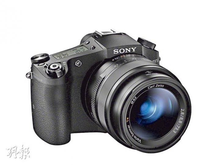 Sony RX10（陳淑安攝）Nikon P7800（陳淑安攝）