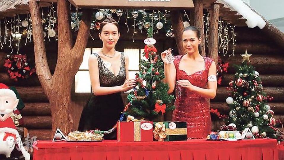 傅嘉莉(左)、貝安琪(右)出席聖誕活動鬥性感。(攝影/記者﹕柯美) 傅嘉莉(左)、貝安琪(右)出席聖誕活動鬥性感。(攝影/記者﹕柯美)