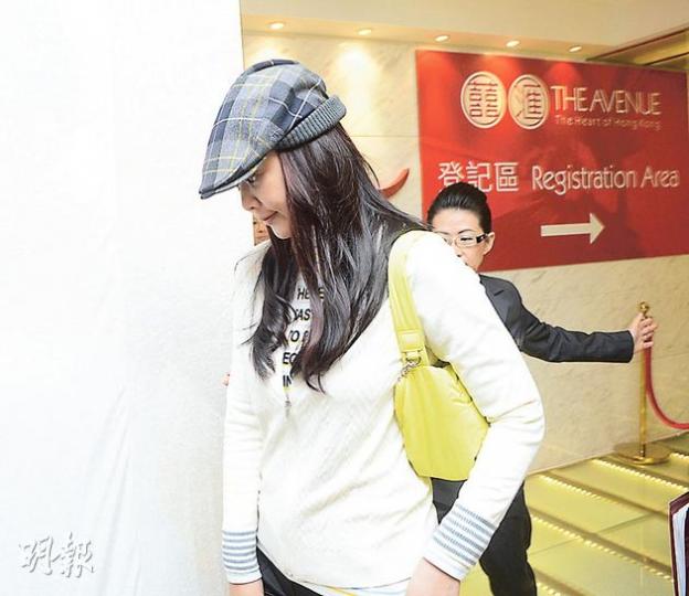 囍匯2期續獲名人力撐，藝人王馨平入市一個開放式單位，實用334方呎，折實成交價為741.1萬元。（陳淑安攝）