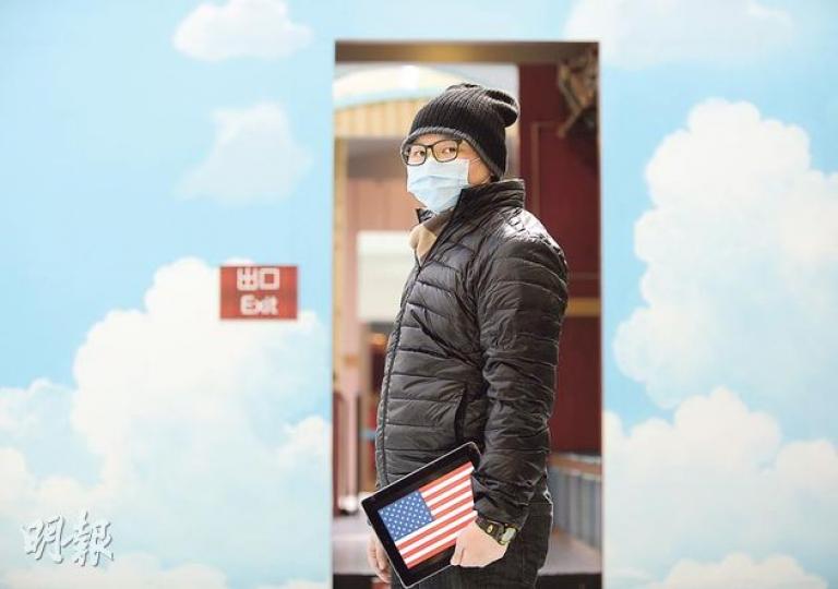 曾任民選學生會主席的Charlie今年18歲，去年確診腦癌，如今大病初癒，他希望把握「重生」機會見識世界，冀明年參觀美國總統奧巴馬的辦公桌，「願望成真基金」現正協助他申請到白宮參觀。（余俊亮攝）