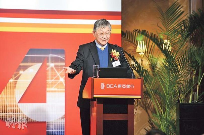出席東亞銀行論壇中原地產創辦人施永青建議港府規劃土地供應時，即可將部分新批土地列明專給首次置業人士，解決夾心階層需求。（胡景禧攝）