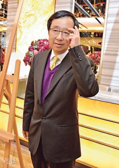 新地副董事總經理雷霆表示,爾巒首批單位以低於市價開售,但不排除未來推售的單位售價有上調空間。(盧翊銘攝) 新地副董事總經理雷霆表示,爾巒首批單位以低於市價開售,但不排除未來推售的單位售價有上調空間。(盧翊銘攝)