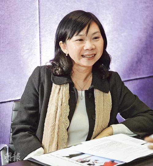 匯豐環球投資亞太區債券投資總監陳寶枝認為想靠買債發達就別想了,2009年後債券升20%,但明言此情况要在金融危機發生後,才會有如此的大反彈,投資債券的心態是時間回歸基本,現時買債不是為資本增值,而是收息跑贏現金。(陳淑安攝) 匯豐環球投資亞太區債券投資總監陳寶枝認為想靠買債發達就別想了,2009年後債券升20%,但明言此情况要在金融危機發生後,才會有如此的大反彈,投資債券的心態是時間回歸基本,現時買債不是為資本增值,而是收息跑贏現金。(陳淑安攝)