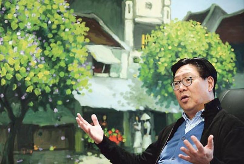 馬時亨說港府與泛民的政改立場仍有鴻溝,他雖見艱難,但仍感樂觀,更笑言自己若非樂觀,「也不能在政府做這麼多年」。(余俊亮攝) 馬時亨說港府與泛民的政改立場仍有鴻溝,他雖見艱難,但仍感樂觀,更笑言自己若非樂觀,「也不能在政府做這麼多年」。(余俊亮攝)