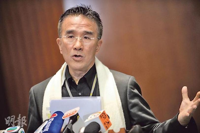港區全國人大代表、新民黨立法會議員田北辰計劃在下月的全國兩會提出議案,限制內地訪港遊客人數增長。對於被《環球時報》社評點名批評其建議「好自私」,田北辰感到詫異,認為自己是出於好心,絕非自私。(盧翊銘攝) 港區全國人大代表、新民黨立法會議員田北辰計劃在下月的全國兩會提出議案,限制內地訪港遊客人數增長。對於被《環球時報》社評點名批評其建議「好自私」,田北辰感到詫異,認為自己是出於好心,絕非自私。(盧翊銘攝)
